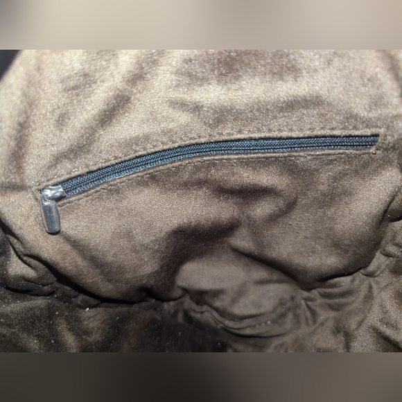 Brand new Leather Tool and Fringe purse - Picture 8 of 8